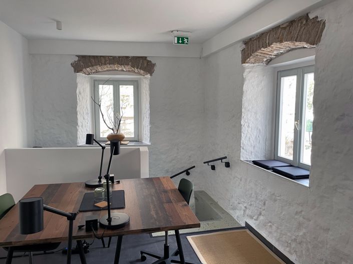 Image No.9-5 Bed House for sale