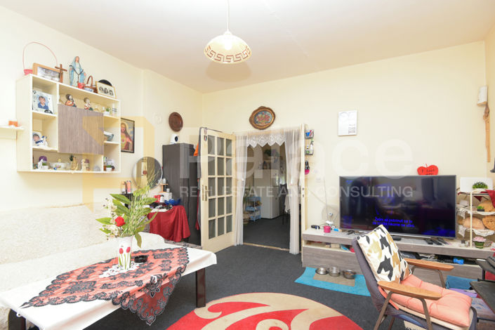 Image No.15-5 Bed House for sale