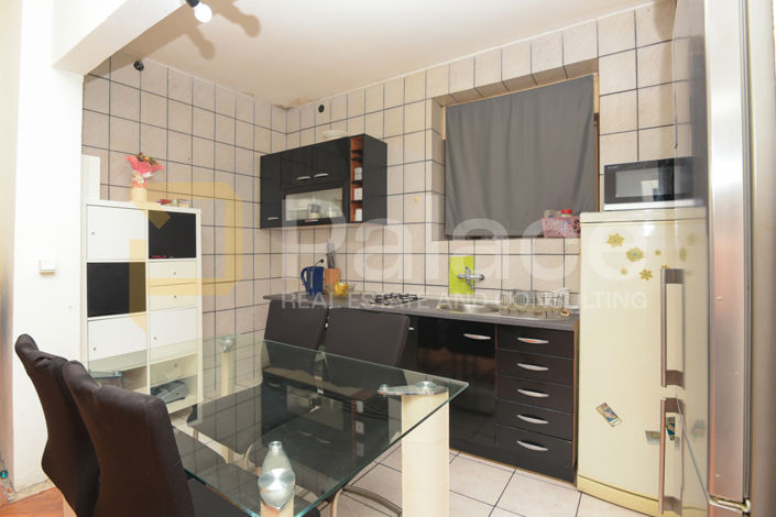 Image No.2-5 Bed House for sale