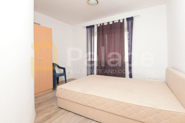 Image No.12-6 Bed House for sale