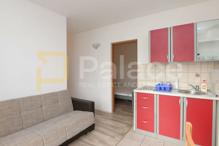 Image No.29-6 Bed House for sale