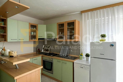 dvosoban-apartman-pakostane-300m-od-mora-60m2_3