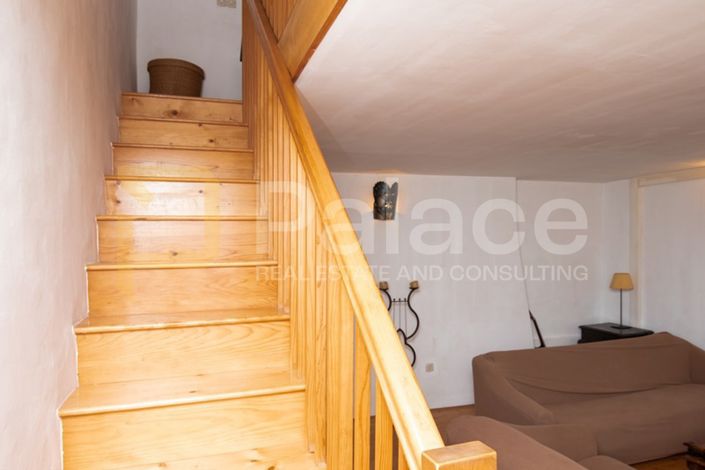 Image No.13-5 Bed House for sale