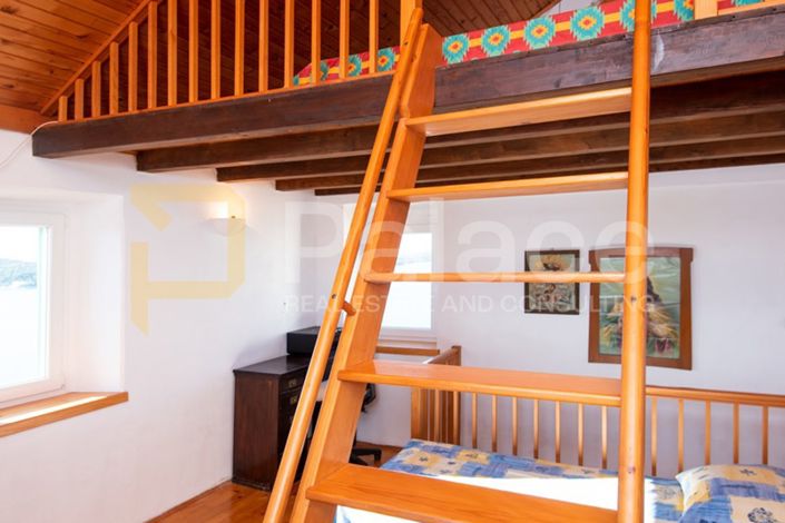 Image No.27-5 Bed House for sale