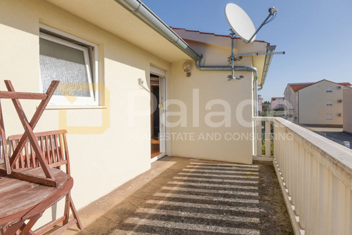 Image No.16-3 Bed House for sale