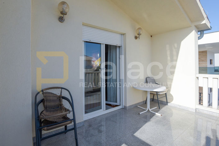 Image No.22-3 Bed House for sale