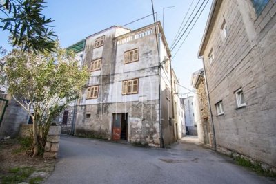 1 - Šibenik-Knin, Maison de ville