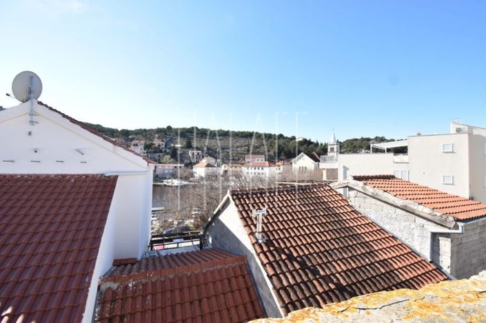 Image No.9-5 Bed Townhouse for sale