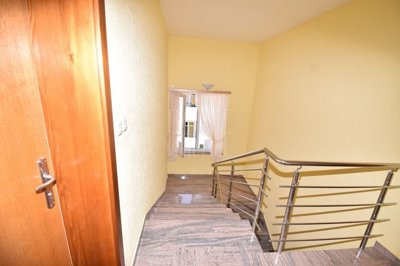 turisticki-objekt-sa-12-apartmana-s-pogledom-na-more-srima_9