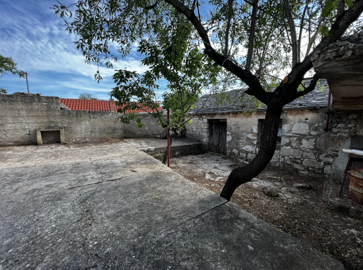 imanje-s-velikim-potencijalom-vadalj-216-m2-1270-m2_6