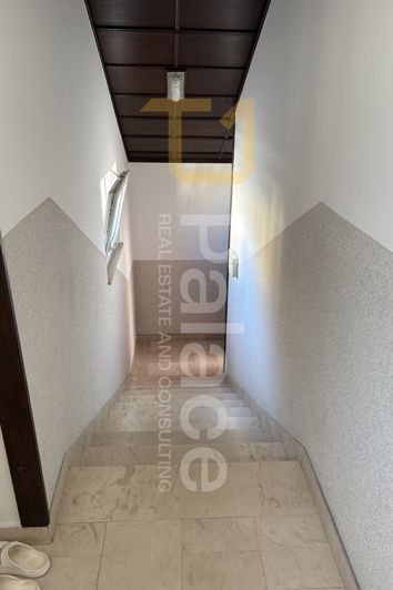 Image No.11-10 Bed House for sale