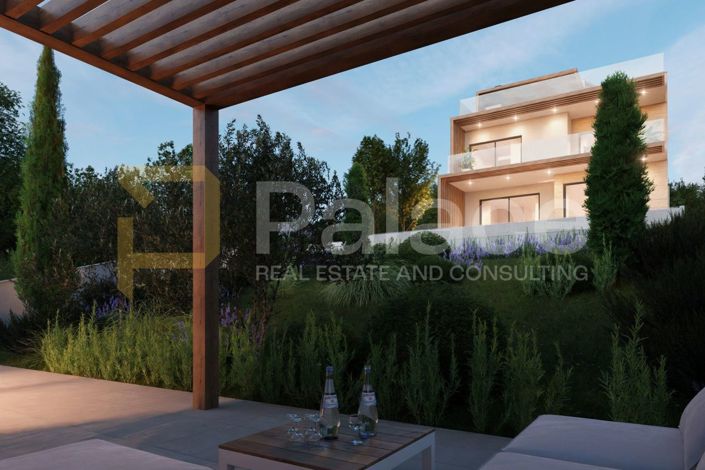 Image No.8-5 Bed Villa for sale