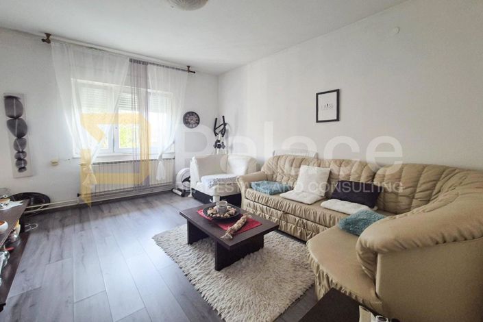 Image No.18-2 Bed House for sale