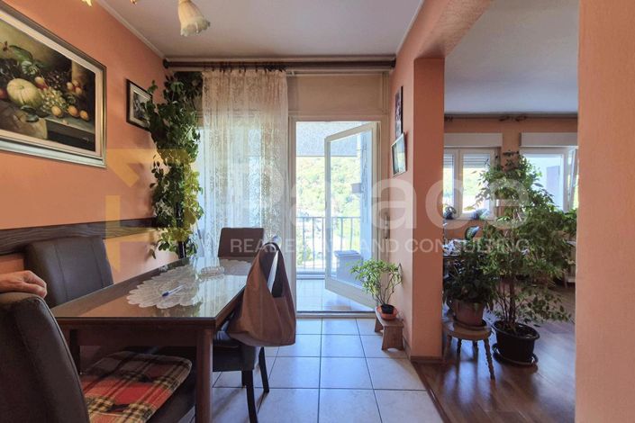 Image No.7-3 Bed Apartment for sale