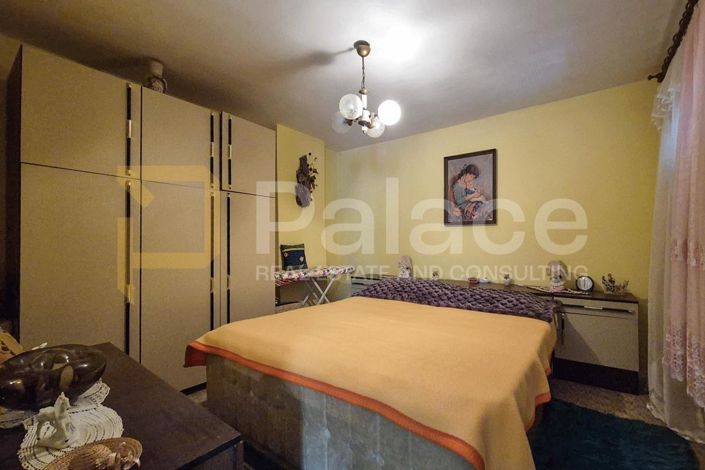 Image No.15-3 Bed House for sale