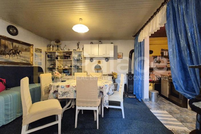 Image No.9-3 Bed House for sale