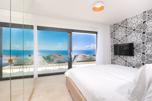Image No.3-4 Bed Villa for sale
