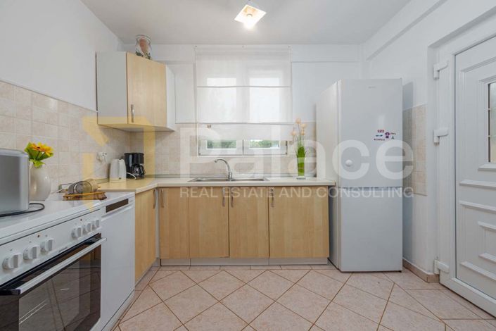 Image No.14-3 Bed House for sale