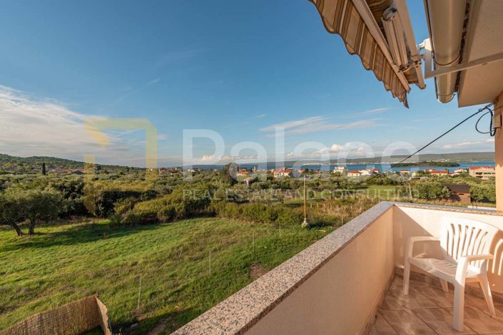 Image No.23-3 Bed House for sale