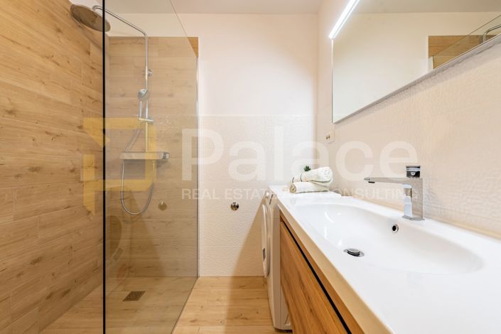 Image No.3-3 Bed House for sale