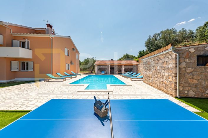 Image No.5-3 Bed House for sale