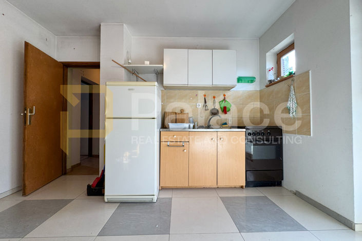 Image No.4-1 Bed House for sale