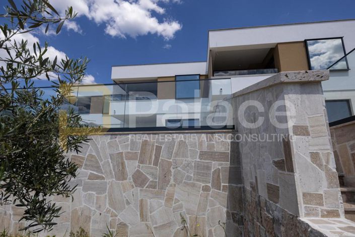 Image No.23-3 Bed Villa for sale