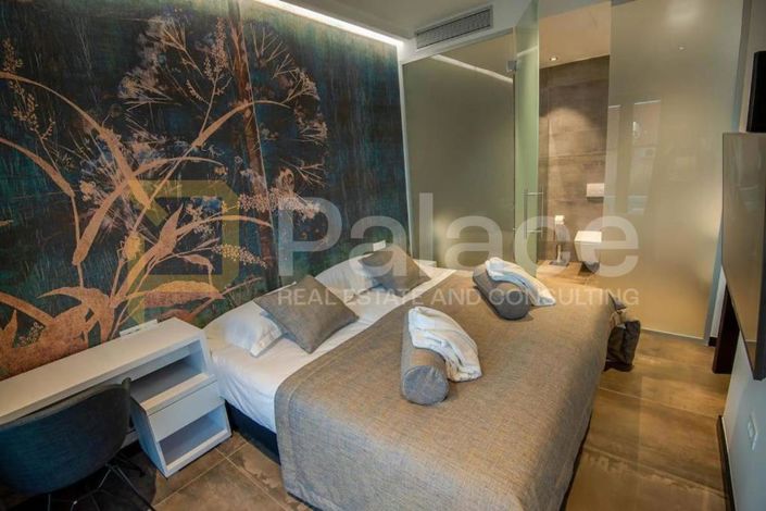 Image No.18-4 Bed House for sale