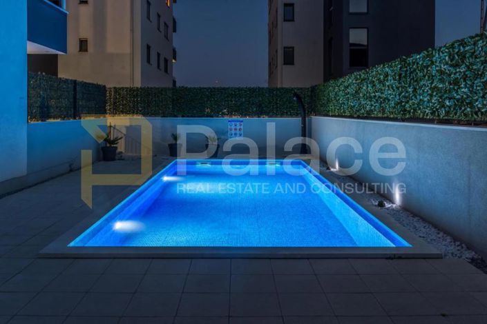 Image No.20-2 Bed Apartment for sale