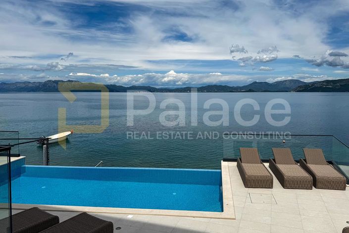 Image No.13-6 Bed Villa for sale