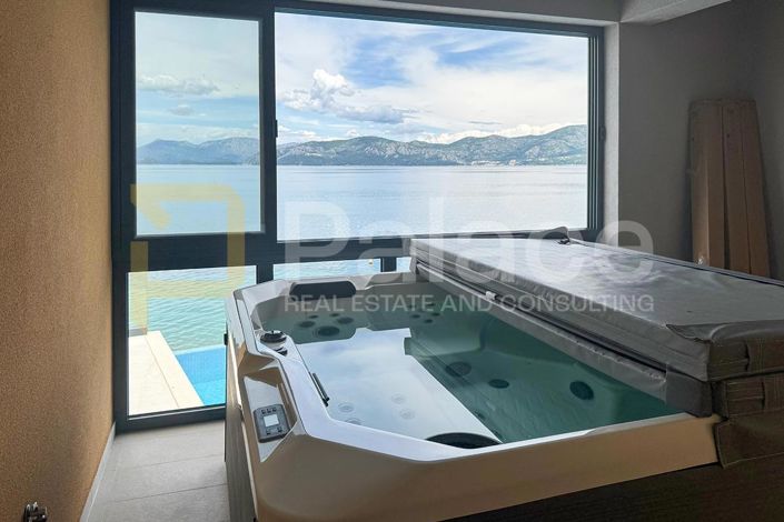 Image No.17-6 Bed Villa for sale