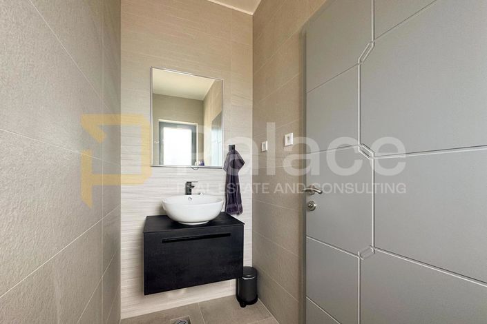 Image No.24-6 Bed Villa for sale