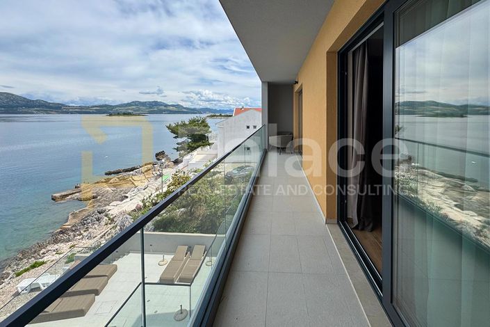 Image No.26-6 Bed Villa for sale