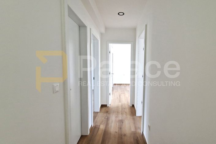 Image No.16-3 Bed Townhouse for sale