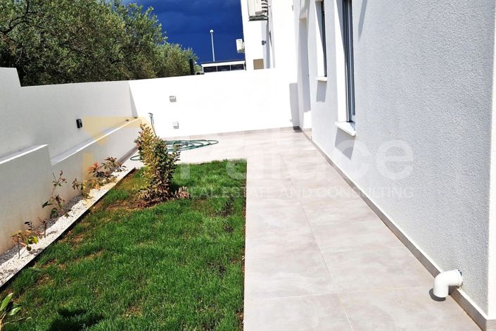 Image No.5-3 Bed Townhouse for sale