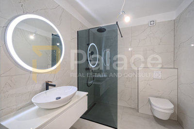 penthouse-na-brodarici-s-pogledom-na-more_4