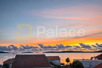 penthouse-na-brodarici-s-pogledom-na-more_9