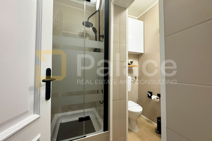 Image No.9-7 Bed House for sale