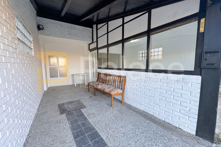 Image No.13-5 Bed House for sale