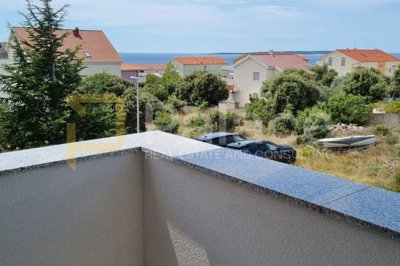 otok-pag-na-prodaju-predivan-stan-u-opcini-kolan_5