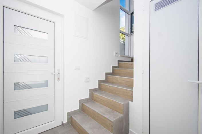 Image No.3-3 Bed Apartment for sale
