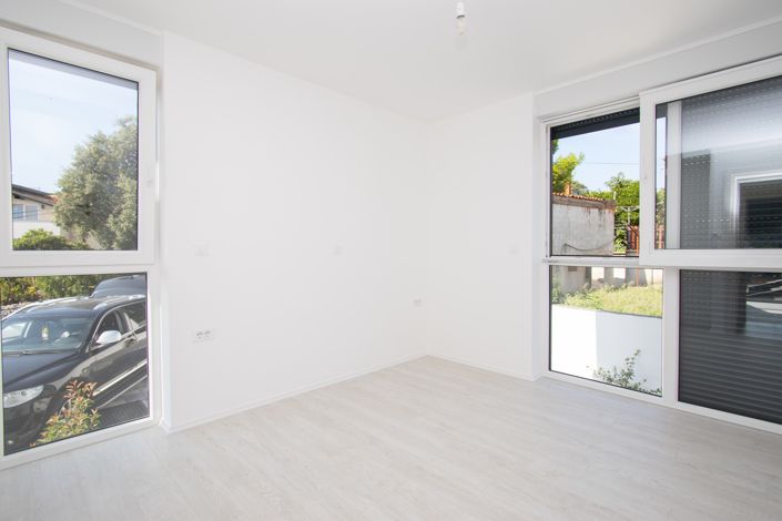 Image No.7-3 Bed Apartment for sale