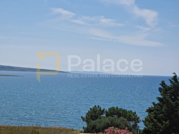 Image No.13-3 Bed Apartment for sale