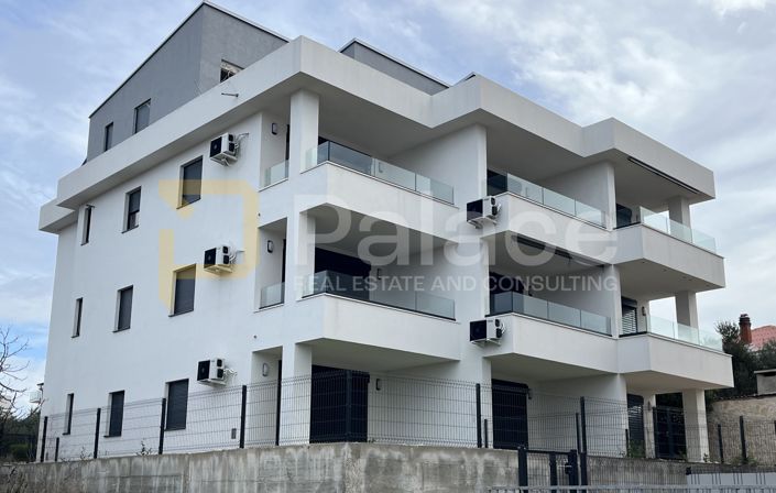 Image No.15-3 Bed Apartment for sale