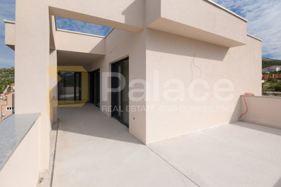 penthouse-s-velikim-terasama-i-brutalnim-pogledom-a7_2