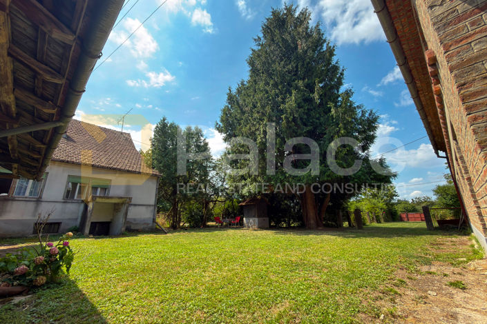 Image No.3-3 Bed Townhouse for sale