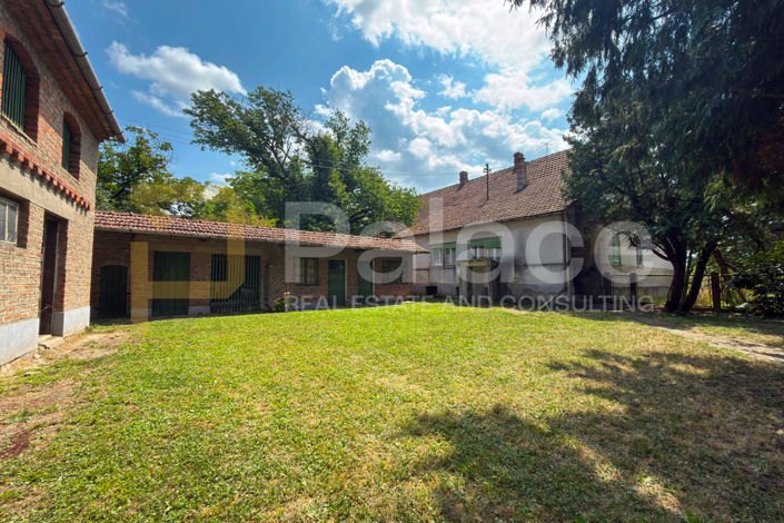 Image No.5-3 Bed Townhouse for sale