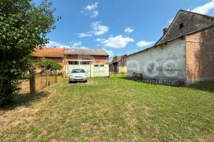 Image No.6-3 Bed Townhouse for sale
