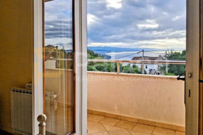 opatija-pobri-kuca-s-vrtom-parkingom-i-pogledom-na-more_2