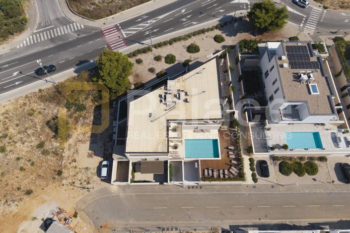 Image No.27-3 Bed Apartment for sale